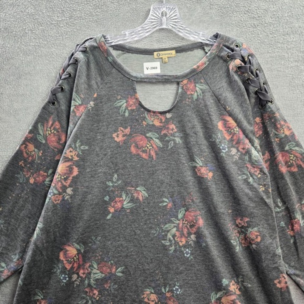 Democracy Women Sweater 2x Gray Floral Terry Tunic Lace Up Shoulder Lightweight